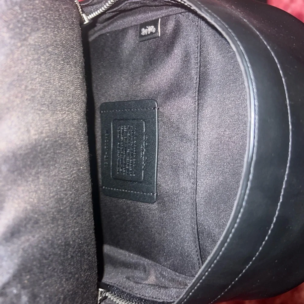 Coach Black Belt Bag with Signature Monogram ( Crossbody) - Picture 4 of 7
